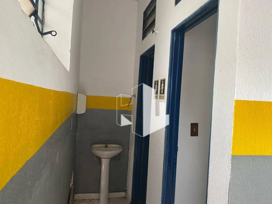 Sala Comercial para alugar, 200m2 em Centro, Jau - SP - imagem 4 Foto 4 de Sala Comercial para alugar, 200m2 em Centro, Jau - SP