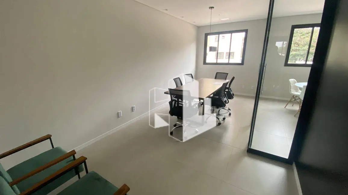 Foto 9 de Apartamento com 1 quarto para alugar, 33m2 em Chácara Peccioli, Jau - SP