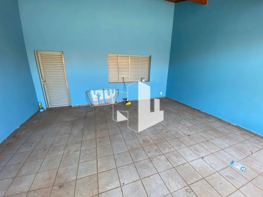 Foto 3 de Casa com 2 quartos para alugar em Jardim Sanzovo, Jau - SP