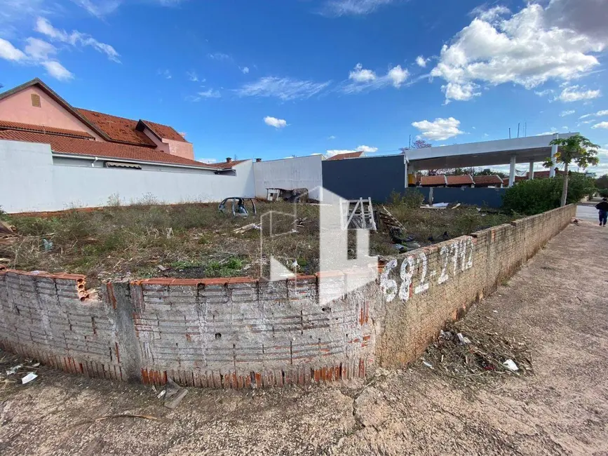 Foto 1 de Terreno / Lote à venda, 600m2 em Jardim Ferreira Dias, Jau - SP