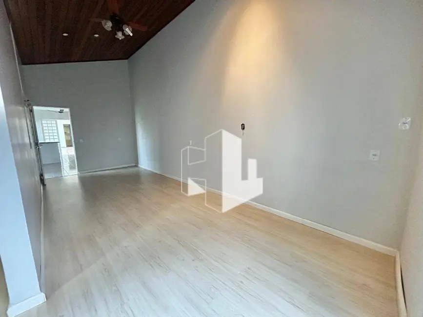 Foto 5 de Casa com 3 quartos à venda, 407m2 em Centro, Jau - SP