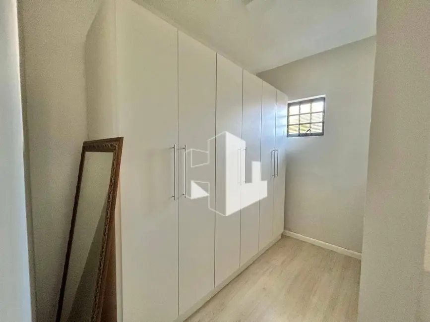 Foto 9 de Casa com 3 quartos à venda, 407m2 em Centro, Jau - SP