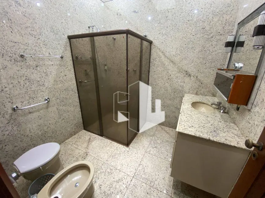 Foto 9 de Casa com 4 quartos à venda, 250m2 em Centro, Jau - SP