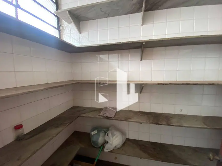 Foto 5 de Casa com 4 quartos à venda, 250m2 em Centro, Jau - SP