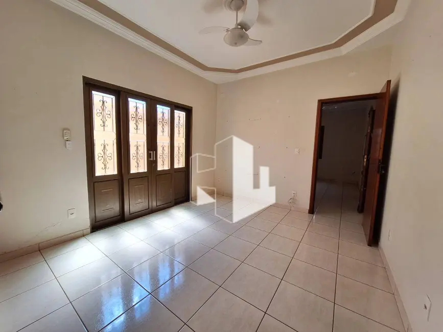 Foto 4 de Casa com 3 quartos à venda, 250m2 em Jardim Conde Pinhal I, Jau - SP