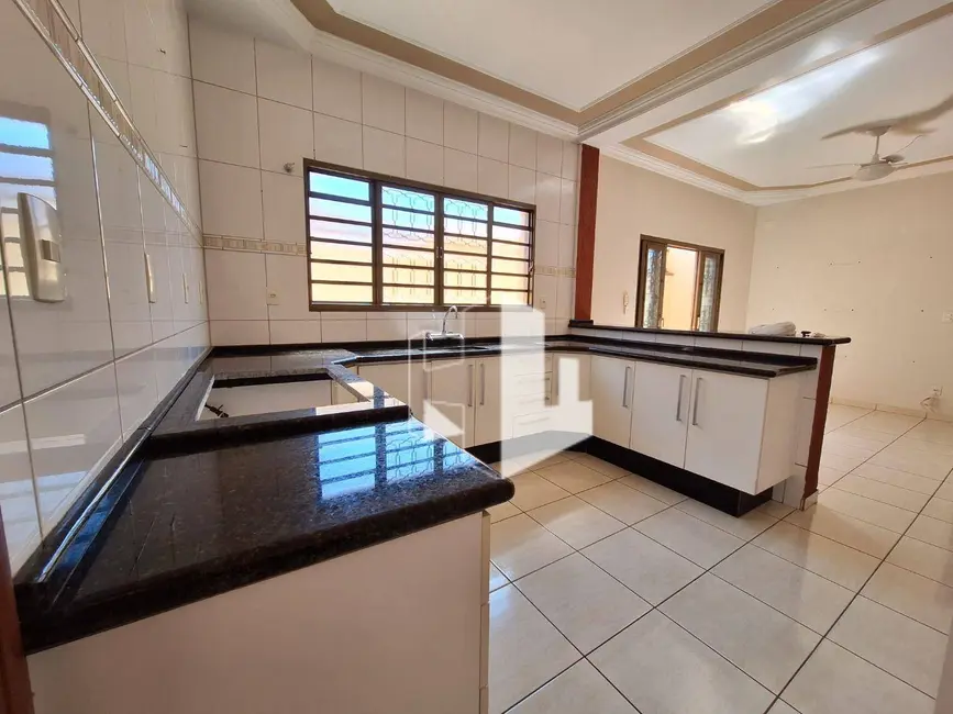 Foto 5 de Casa com 3 quartos à venda, 250m2 em Jardim Conde Pinhal I, Jau - SP