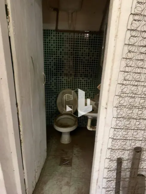 Foto 7 de Armazém / Galpão à venda, 350m2 em Vila Santo Ivo, Jau - SP