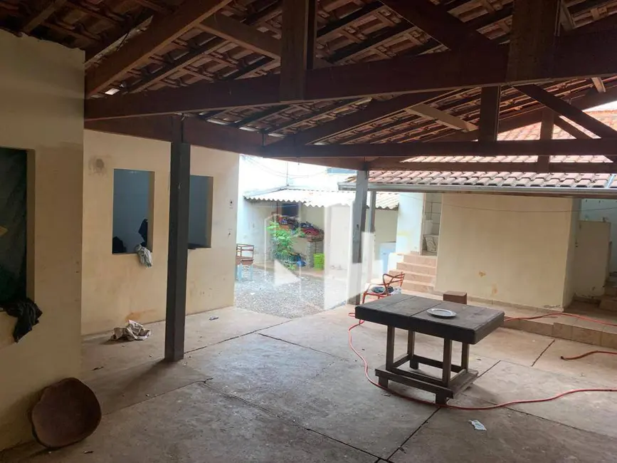 Foto 4 de Armazém / Galpão à venda, 350m2 em Vila Santo Ivo, Jau - SP