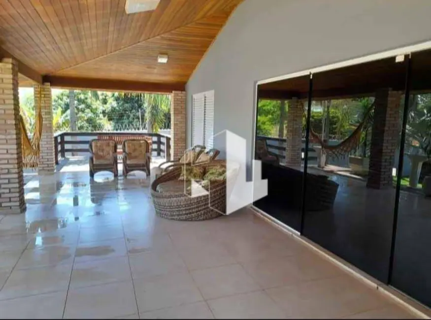 Chácara com 3 quartos à venda, 1000m2 em Parque Frei Galvão, Jau - SP - imagem 7 Foto 7 de Chácara com 3 quartos à venda, 1000m2 em Parque Frei Galvão, Jau - SP