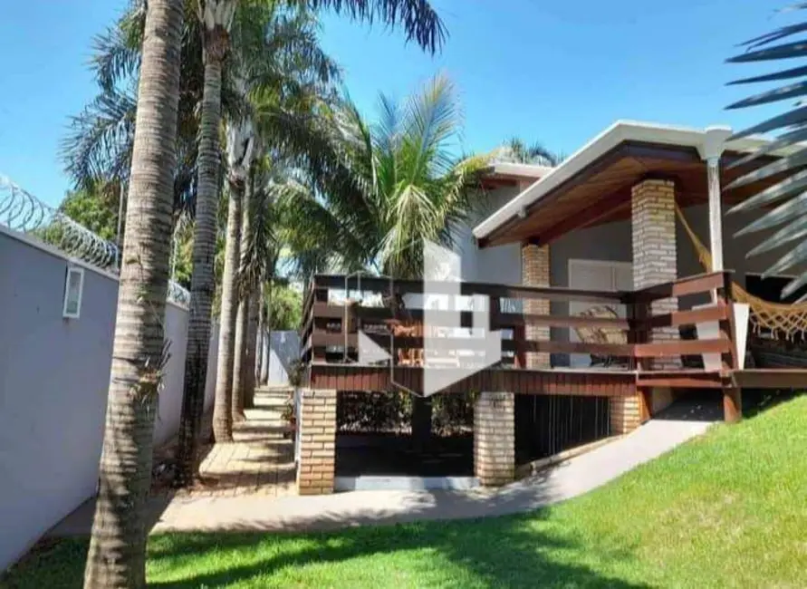 Foto 1 de Chácara com 3 quartos à venda, 1000m2 em Parque Frei Galvão, Jau - SP