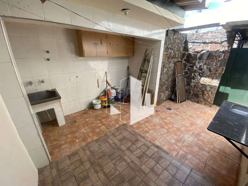 Foto 9 de Casa com 3 quartos para alugar, 350m2 em Jardim Maria Luiza II, Jau - SP