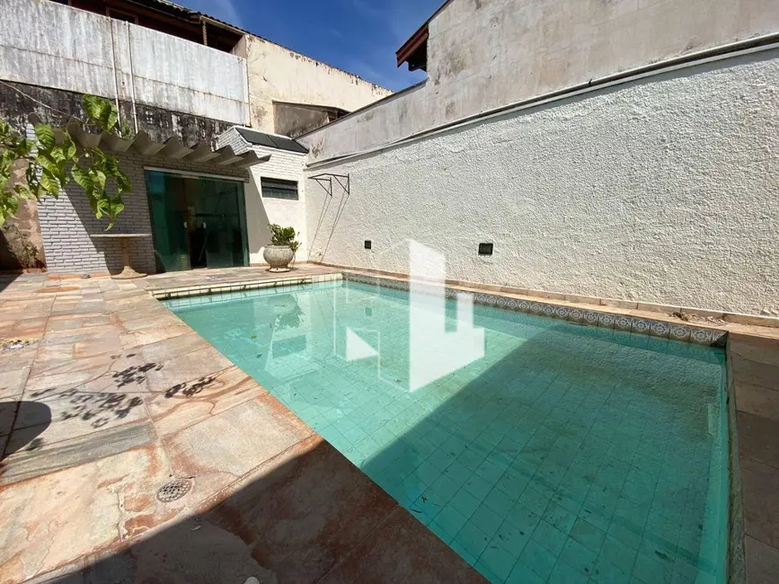 Foto 2 de Casa com 3 quartos para alugar, 350m2 em Jardim Maria Luiza II, Jau - SP