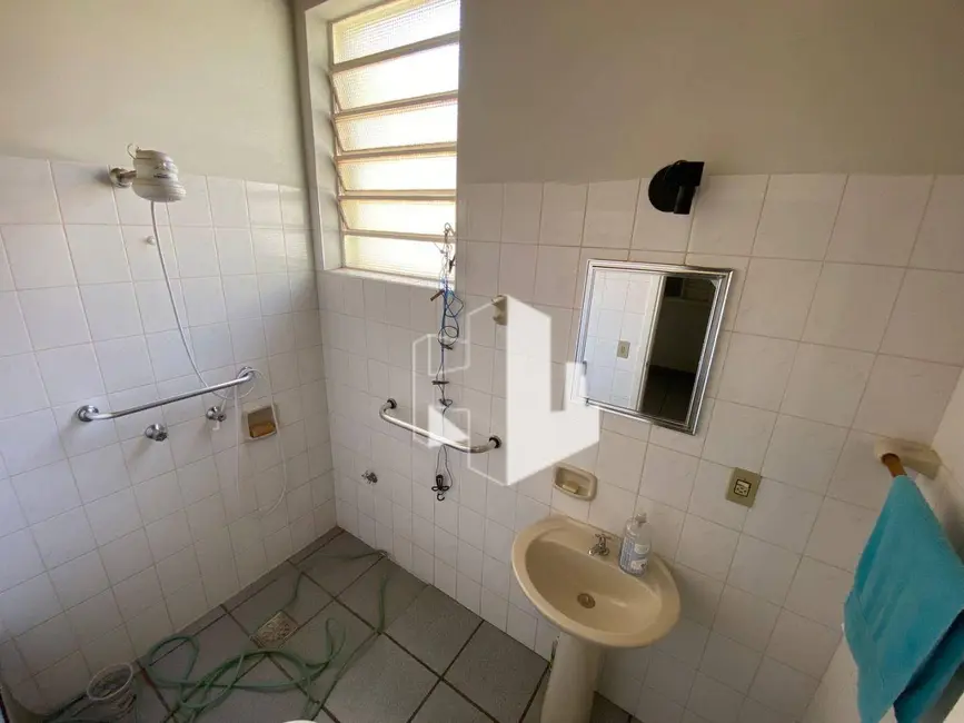 Foto 6 de Casa com 3 quartos à venda e para alugar, 182m2 em Centro, Jau - SP