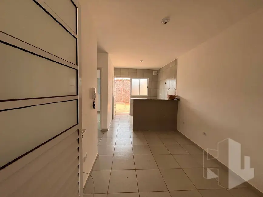 Foto 1 de Casa com 2 quartos à venda, 130m2 em Jau - SP