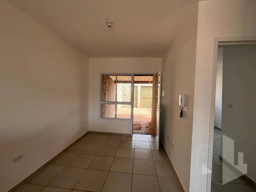 Foto 6 de Casa com 2 quartos à venda, 130m2 em Jau - SP