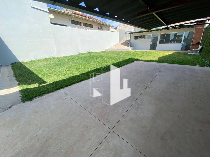 Foto 1 de Casa com 2 quartos à venda, 350m2 em Jardim Maria Luiza II, Jau - SP