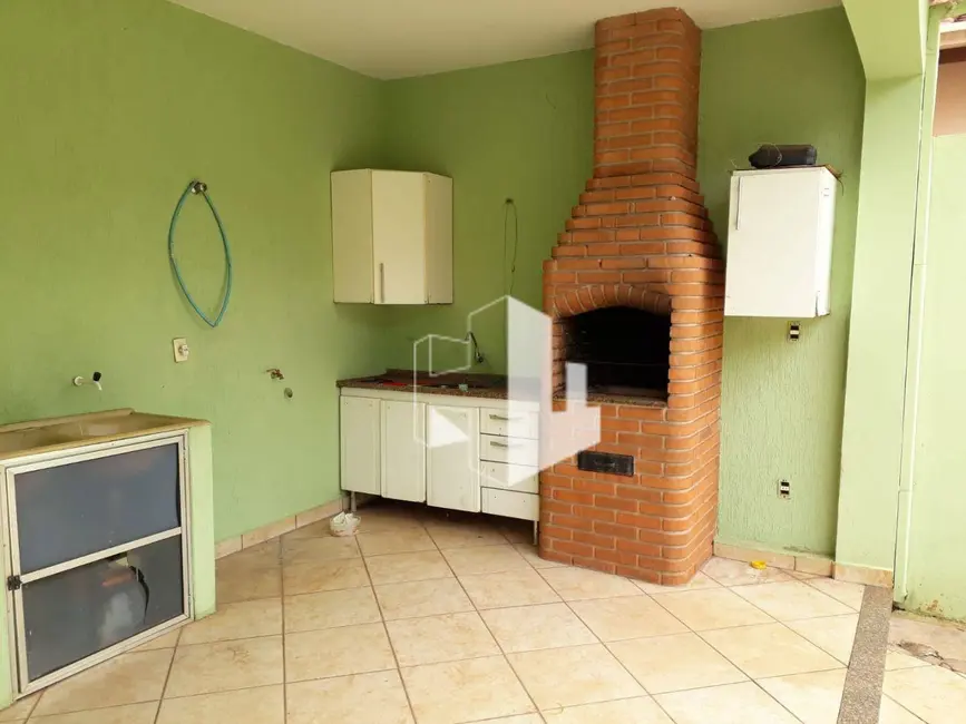 Foto 4 de Casa com 3 quartos à venda, 250m2 em Jardim Itamarati, Jau - SP