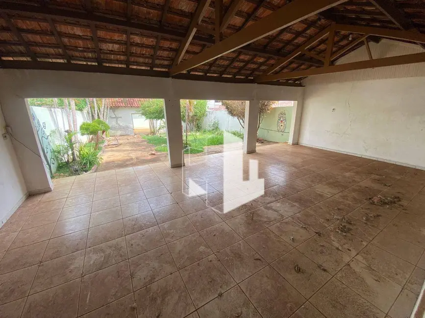 Foto 9 de Casa com 4 quartos para alugar em Chácara Braz Miraglia, Jau - SP