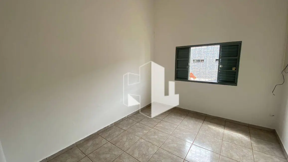 Foto 4 de Casa com 3 quartos para alugar, 250m2 em Chácara Braz Miraglia, Jau - SP