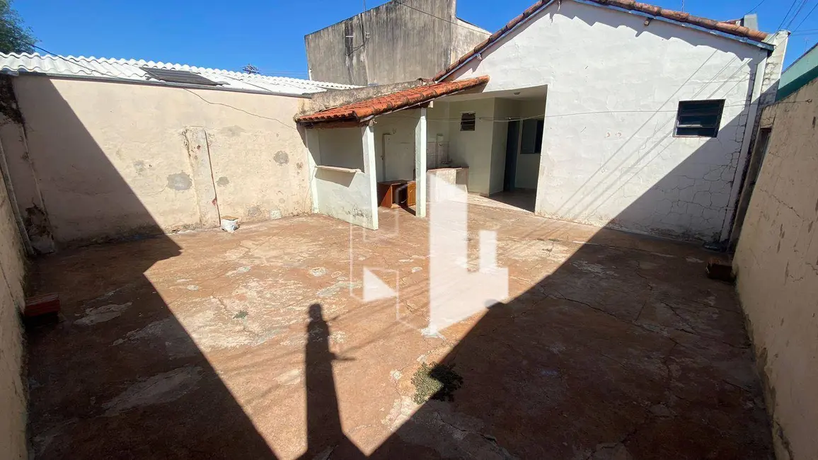 Foto 6 de Casa com 3 quartos para alugar, 250m2 em Chácara Braz Miraglia, Jau - SP