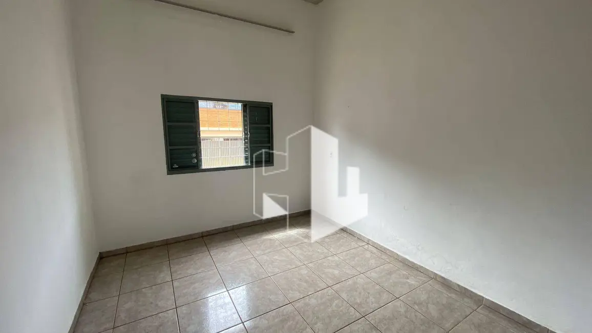 Foto 5 de Casa com 3 quartos para alugar, 250m2 em Chácara Braz Miraglia, Jau - SP