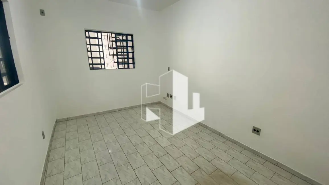 Foto 4 de Armazém / Galpão à venda, 250m2 em Centro, Jau - SP