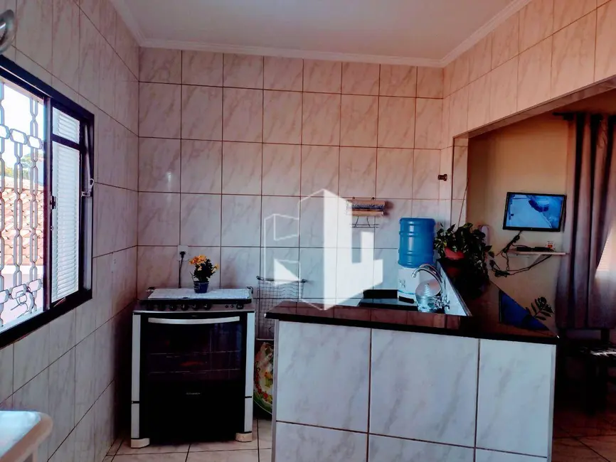 Foto 7 de Casa com 4 quartos à venda, 250m2 em Jardim Rosa Branca, Jau - SP