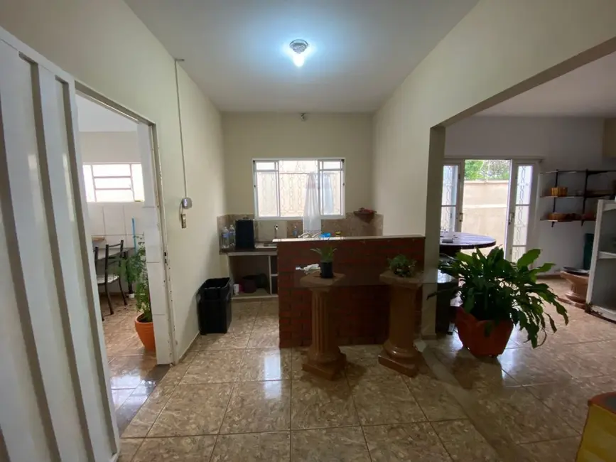 Foto 3 de Sala Comercial à venda, 150m2 em Vila Santa Maria, Jau - SP