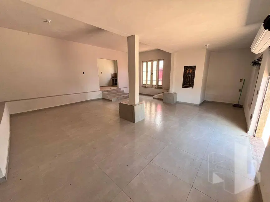 Foto 2 de Sala Comercial à venda e para alugar, 150m2 em Vila Santa Maria, Jau - SP