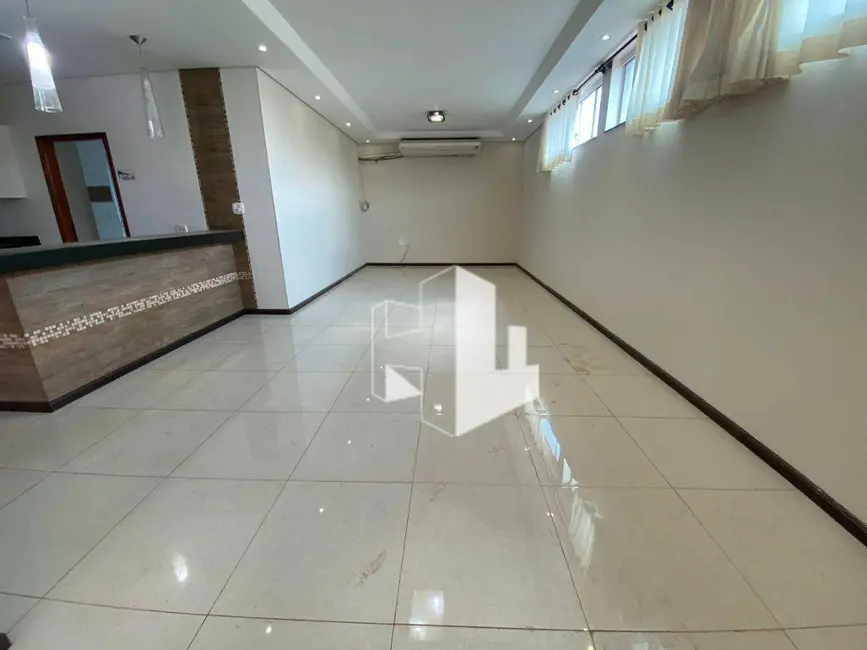 Foto 1 de Casa com 3 quartos à venda, 180m2 em Jardim Cila de Lúcio Bauab, Jau - SP