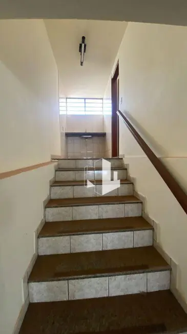 Foto 8 de Sala Comercial para alugar, 330m2 em Centro, Jau - SP