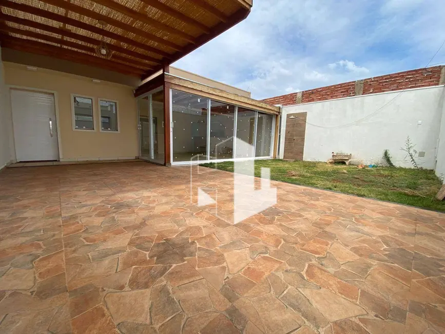 Foto 9 de Casa com 3 quartos à venda, 250m2 em Jau - SP