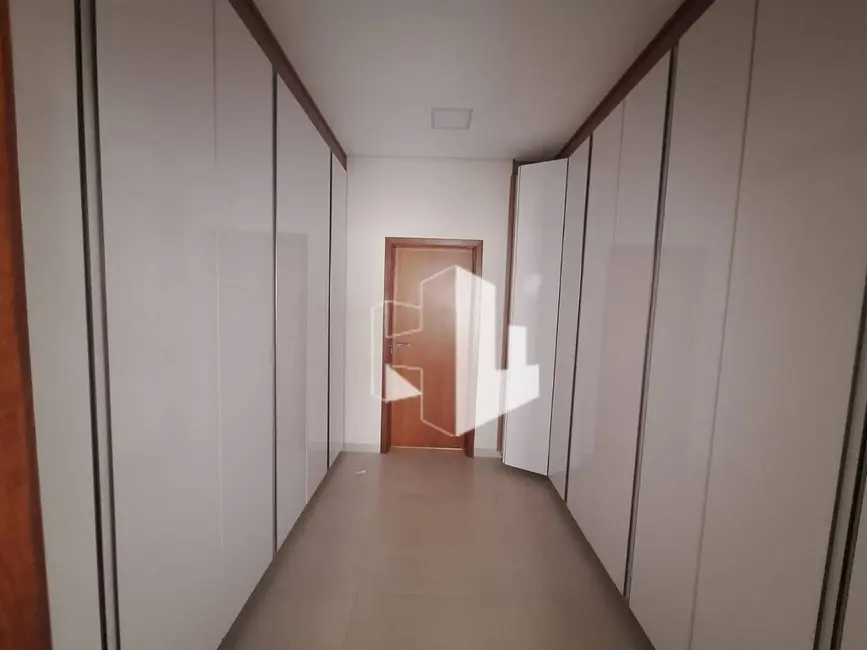 Foto 9 de Casa com 3 quartos à venda, 600m2 em Jardim Alvorada II, Jau - SP