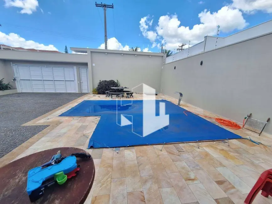 Foto 2 de Casa com 3 quartos à venda, 600m2 em Jardim Alvorada II, Jau - SP