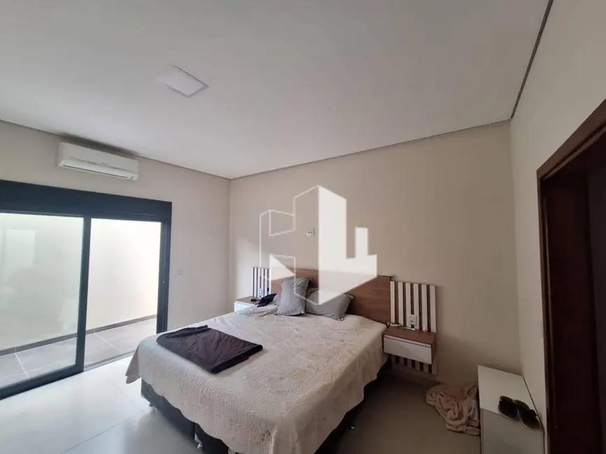 Foto 8 de Casa com 3 quartos à venda, 600m2 em Jardim Alvorada II, Jau - SP