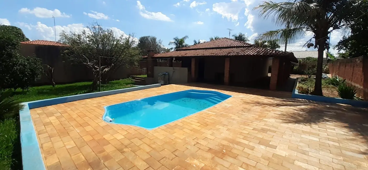 Foto 2 de Chácara com 2 quartos à venda, 900m2 em Jardim Padre Augusto Sani, Jau - SP