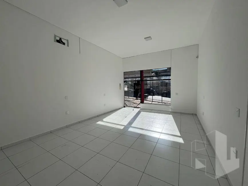 Foto 3 de Sala Comercial para alugar, 120m2 em Centro, Jau - SP