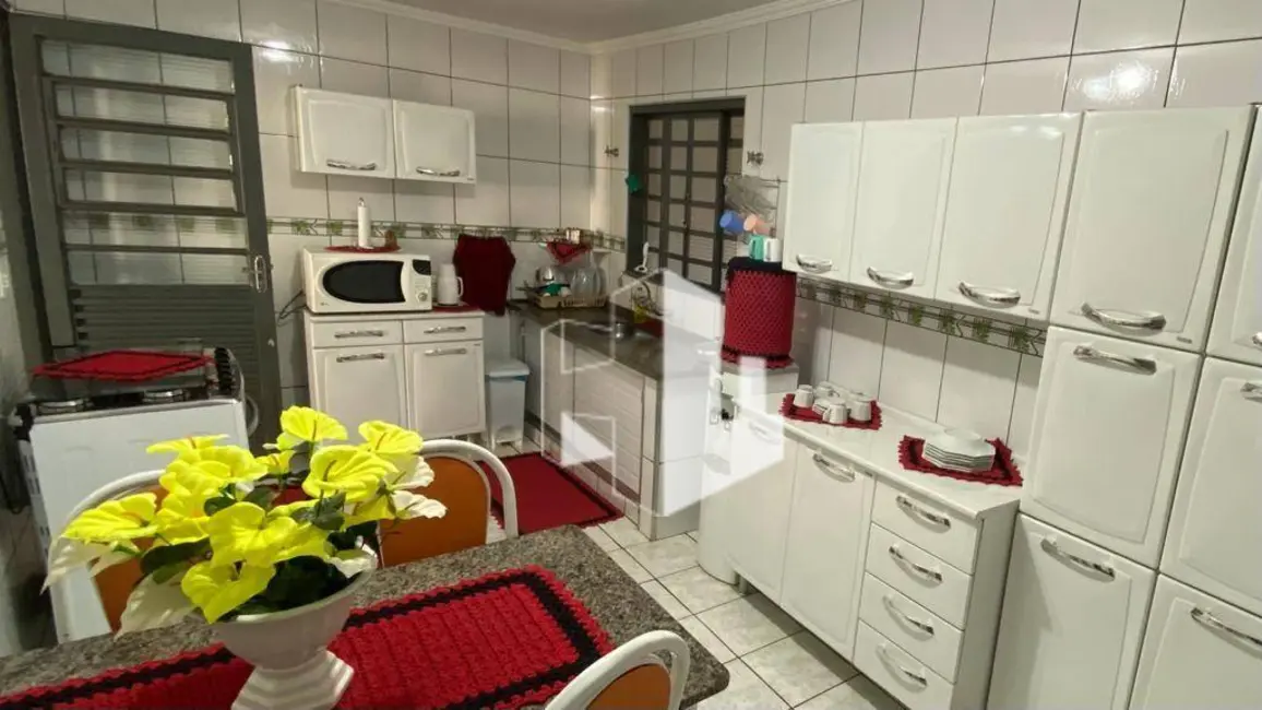 Foto 2 de Casa com 3 quartos à venda, 220m2 em Jardim Jorge Atalla, Jau - SP