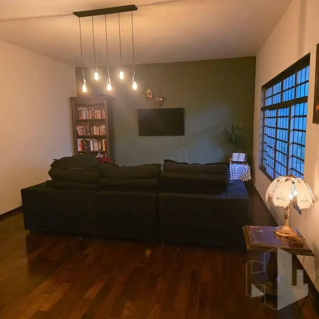 Foto 3 de Casa com 4 quartos à venda, 250m2 em Jardim Conde Pinhal I, Jau - SP