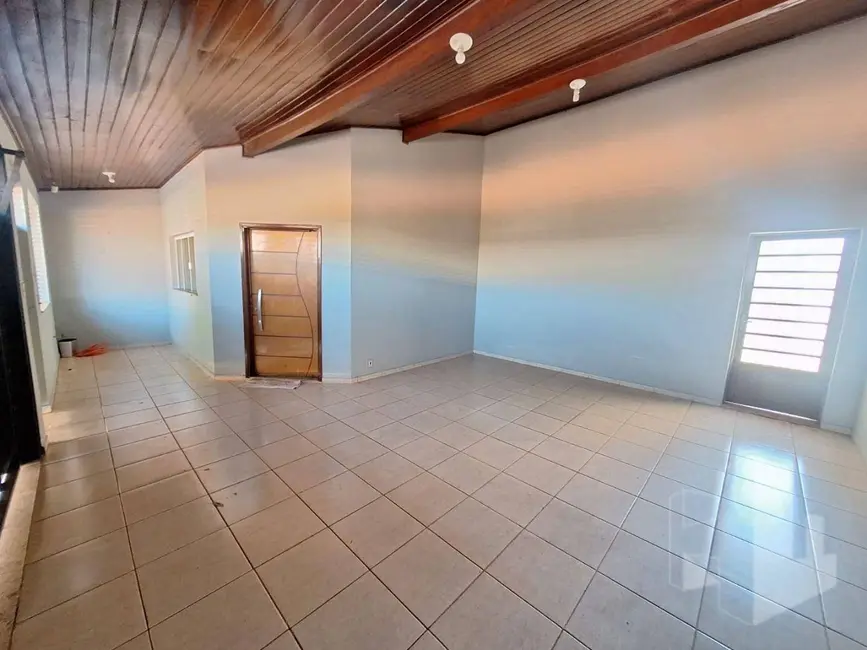 Foto 1 de Casa com 3 quartos à venda, 200m2 em Jardim Bela Vista, Jau - SP