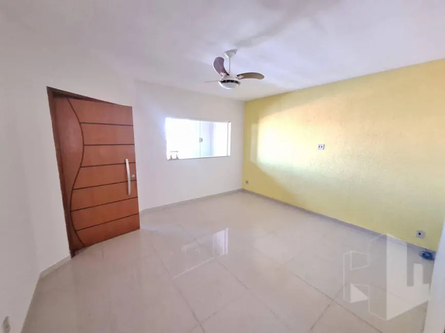 Foto 2 de Casa com 3 quartos à venda, 200m2 em Jardim Bela Vista, Jau - SP