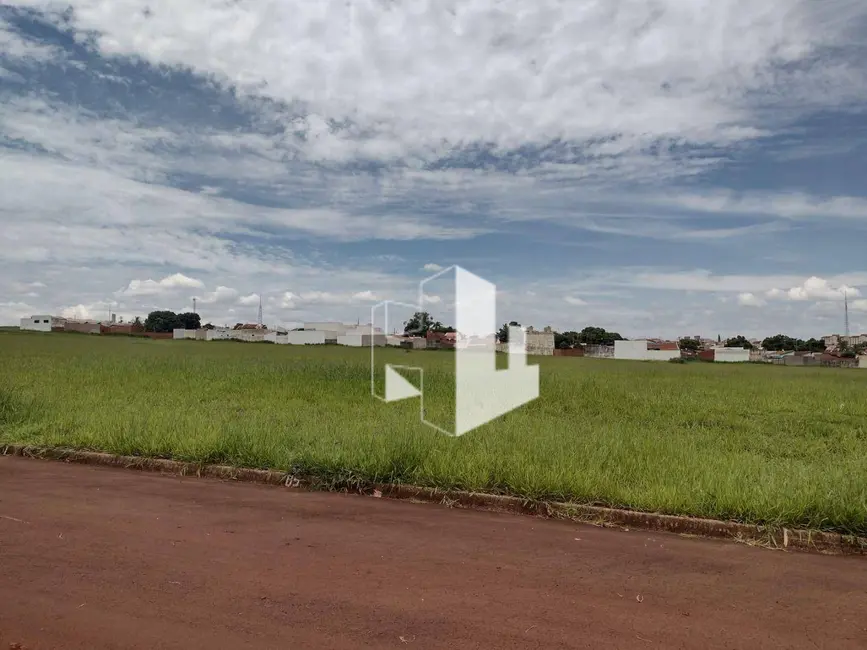 Foto 1 de Terreno / Lote para alugar, 250m2 em Jardim América, Jau - SP