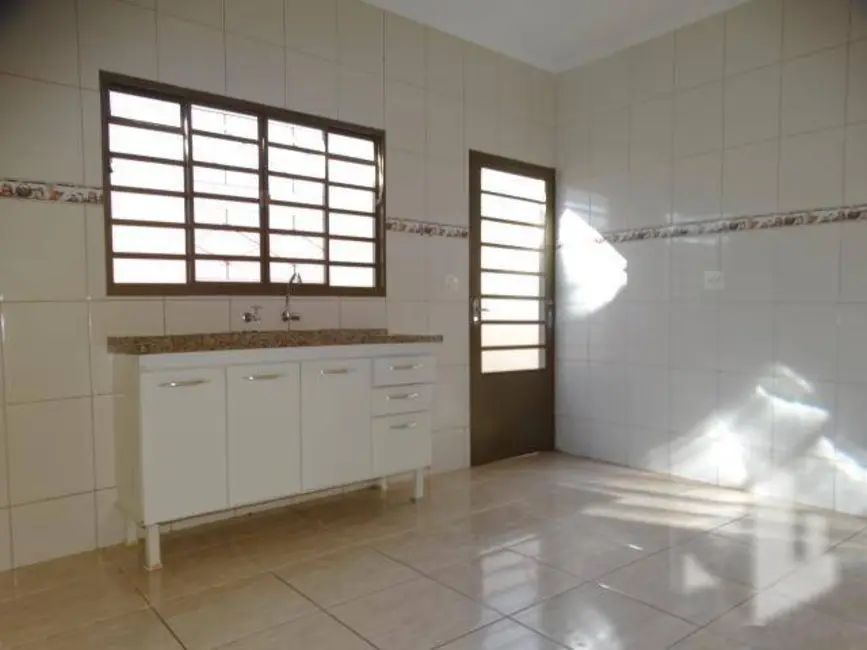 Foto 4 de Casa com 2 quartos à venda, 125m2 em Chácara Ferreira Dias, Jau - SP
