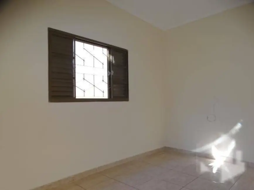 Foto 6 de Casa com 2 quartos à venda, 125m2 em Chácara Ferreira Dias, Jau - SP