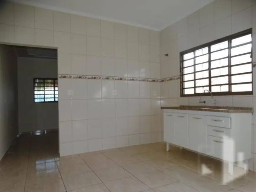 Foto 5 de Casa com 2 quartos à venda, 125m2 em Chácara Ferreira Dias, Jau - SP