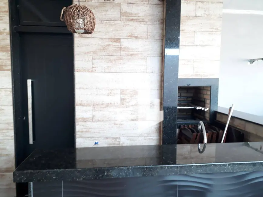Foto 1 de Casa com 3 quartos à venda, 250m2 em Jardim Maria Cibele, Jau - SP