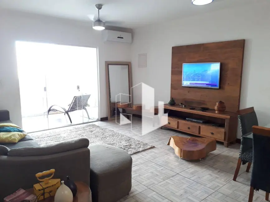 Foto 3 de Casa com 3 quartos à venda, 250m2 em Jardim Maria Cibele, Jau - SP