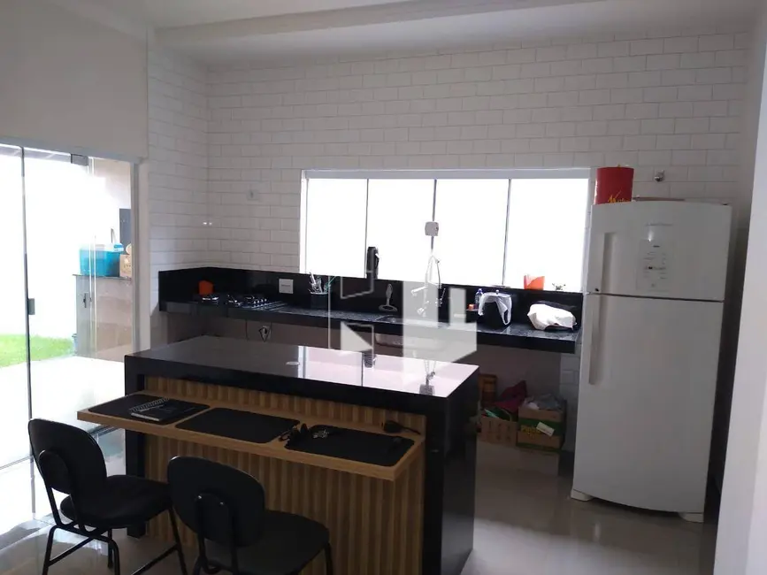 Foto 6 de Casa com 2 quartos à venda, 250m2 em Jau - SP