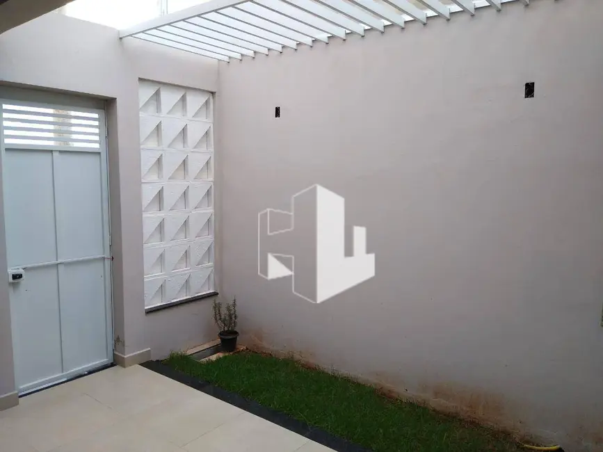 Foto 3 de Casa com 2 quartos à venda, 250m2 em Jau - SP