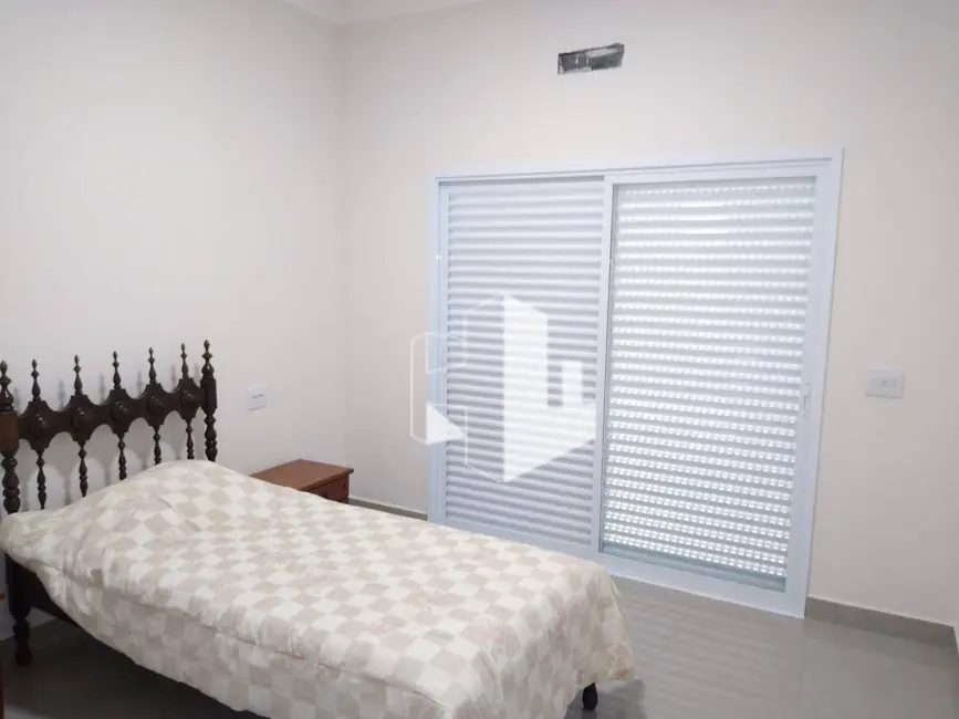 Foto 8 de Casa com 2 quartos à venda, 250m2 em Jau - SP